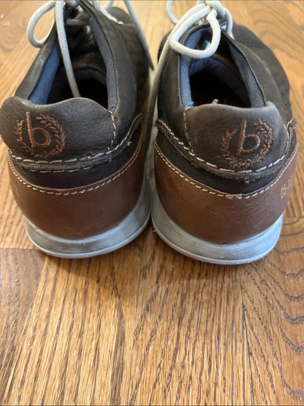 Bugatti men's leather sneakers EU 39/US 6